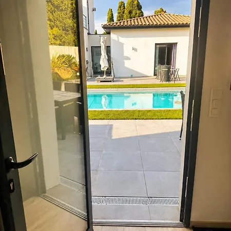 Independant - Piscine- Proche Carcassonne Appartement Pezens
